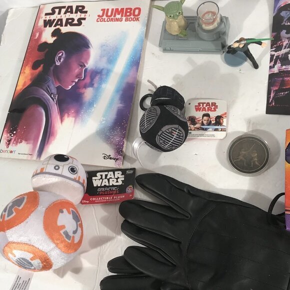 Disney Star Wars Collectors Items Toy Gift Bundle - Picture 7 of 7
